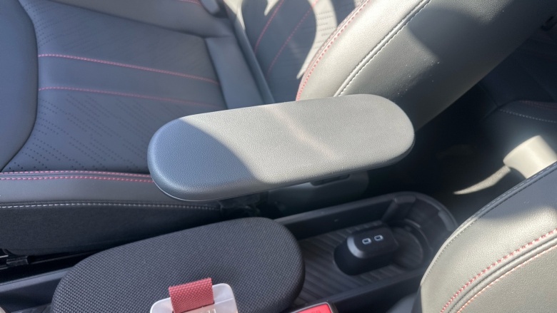 MINI Aceman 135kW E Classic 43kWh 5dr Auto Electric Hatchback